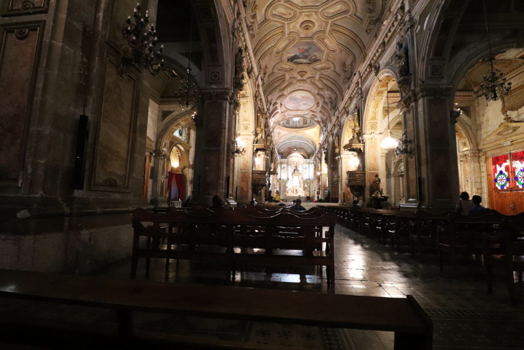 Bazilika belülről