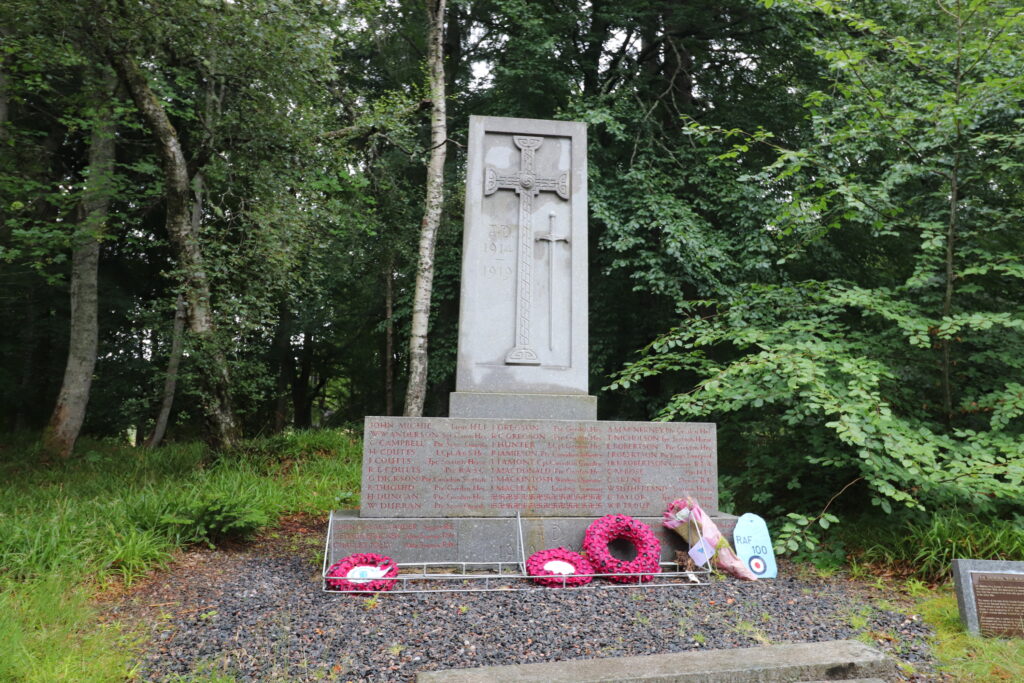 Balmoral, War memorial.